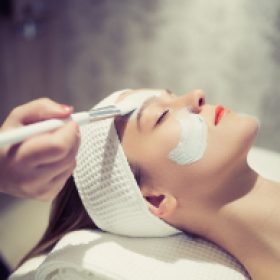 h2-s2-cosmetic-and-massage-treatment-at-wellbeing-saloon-VMSQAJ5.jpg